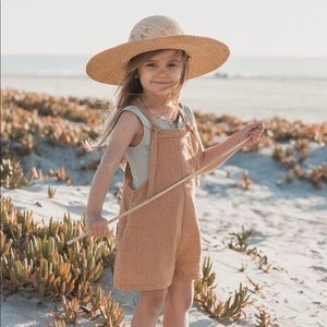 Rylee and Cru girls 4-5 year skipper overalls. Excellent condition.